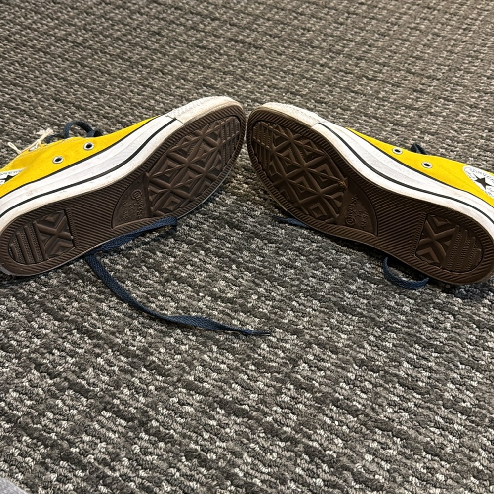 Converse Yellow and Navy High-Tops. University of Michigan. Size Women’s 6 - Picture 4 of 4